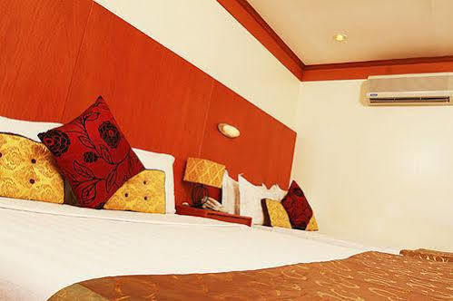 Nagaland Hotel Exterior foto